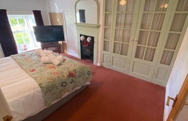 Clearwater 17th Century Cottage - Photo 11