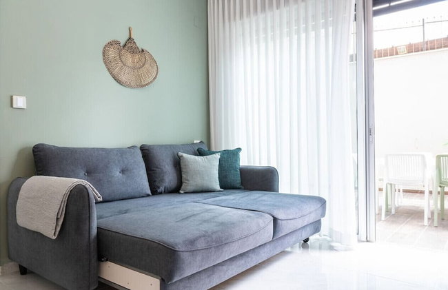 Tranquil Stay Near Beach by Sea N' Rent - Photo 26