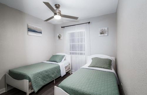 Lovely Modern 3 Bedroom Town Home - Foto 9