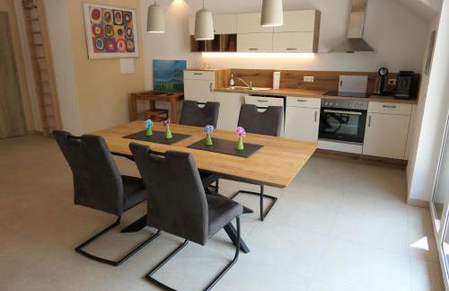 Ferienwohnung, 2 Zimmer, 4 bis 6 Personen, 67 qm, mit großem Balkon, entlang am Fluss, an der Aach, am Bodensee, nah am Naturschutzgebiet - Foto 10