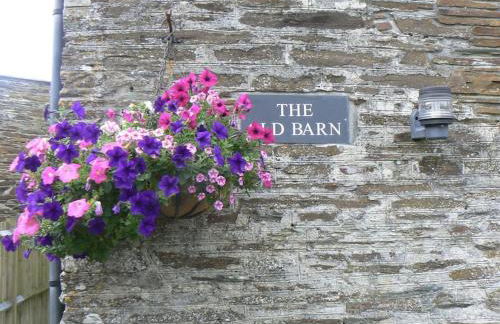 The Old Barn - Photo 1