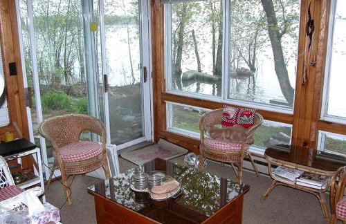 Peaceful Cottage Rental with Lake Champlain Views on Missisquoi Bay in Vermont - Foto 4