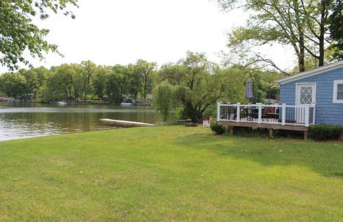 Pet-Friendly Cozy Lake Cottage and Kayaks! - Foto 16