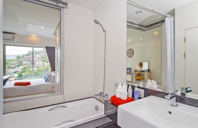 Chic Condo Karon by RESAVA - Photo 18