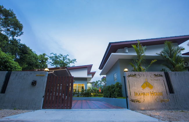 Irawan House - Photo 40