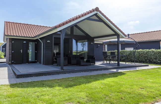 Relaxing Home Close to Diving Spots - Photo 1