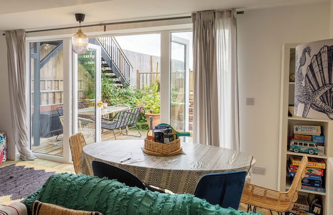 Seadream - Seadream Scarborough Limited - Photo 14