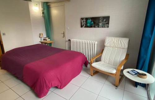 Charmant studio calme avec terasse & parking privé - Foto 3