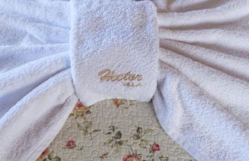 Hectoras Villa in Plaka BY APOKORONAS-VILLAS - Photo 72