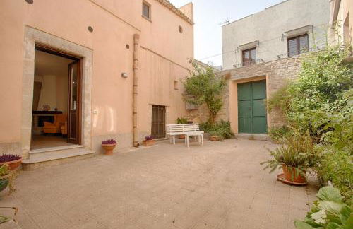 Erice Lovely Apt with Terrace and Stunning View - Foto 32