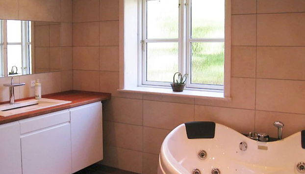 6 Person Holiday Home in Allinge - Foto 2, Tratamientos de spa