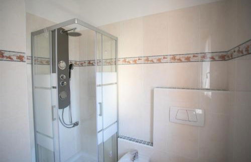 IseoLakeRental - Appartamento Iris - Photo 14