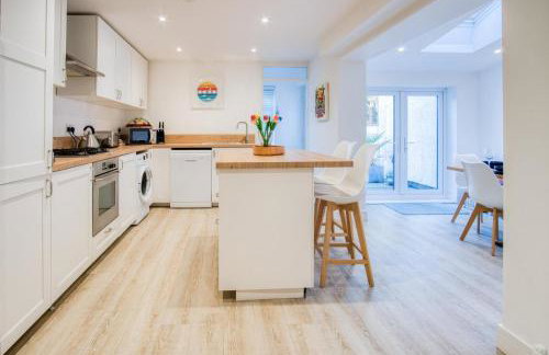 Taliesin - 5 Bedroom Holiday Home - Tenby - Foto 20