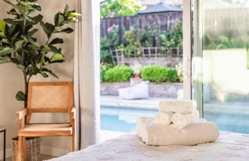 @ Marbella Lane - Vibrant & Chic Designer Home - Photo 65