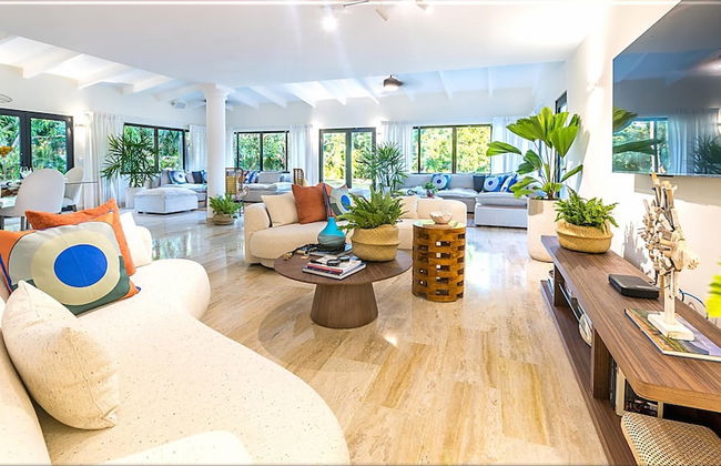 Serene Ultimate Private Paradise Villa - Photo 20