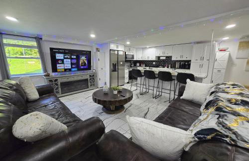 Winston Ardmore Executive King Bed Suite &hot tub - Foto 1