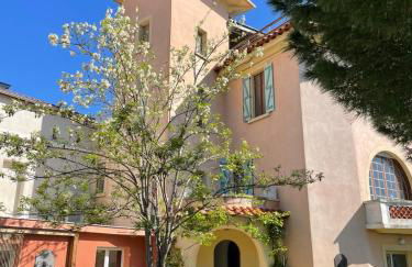 Domaine du Petit Tournebelle - Foto 1