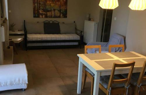 Aloe Apartment in Epidaurus - Photo 4