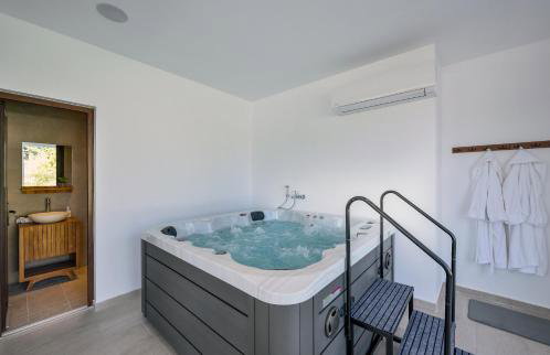 Vita Sacra Wellness - Photo 8