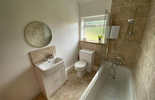 Idyllic Whitby Cottage, with sea views, sleeps 6 - Foto 8