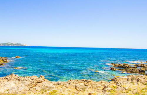 Authentic fisherman's house on the seafront - Photo 30