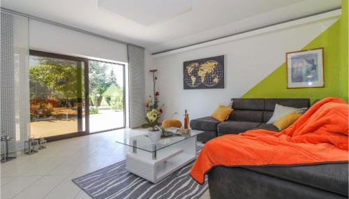 2 Bedroom Lovely Apartment In Gracisce - Foto 3