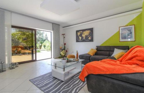 2 Bedroom Lovely Apartment In Gracisce - Foto 3