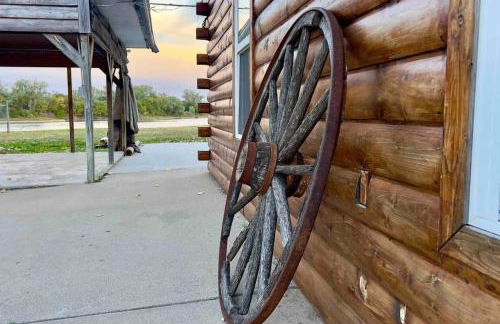 Riverfront Studio Cabin with Amazing View and Huge Yard - Foto 12