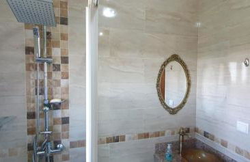 Caldas da Rainha's Green & Brown - Foto 17