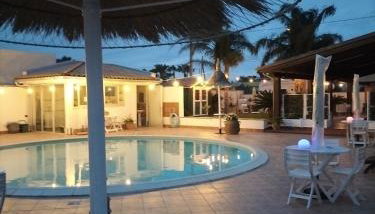 Villa con piscina uso esclusivo - Foto 1