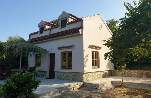 Secluded cottage in an orchard, island Pasman - Photo 6