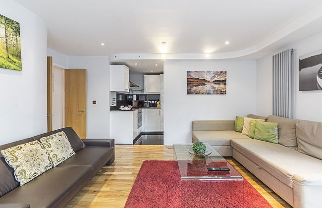 Canary Wharf Luxury Apartments - Photo 60