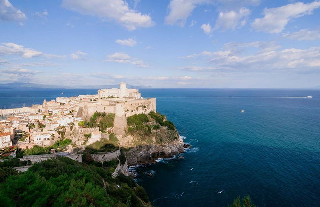 Peaceful Chalet Escape - Photo 34