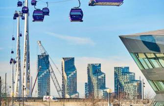 Modern 1BR Apartment Near ExCeL London & O2 Easy Access to Central London - Foto 7