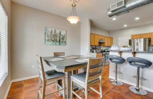 Less Than 1 Mi to Biltmore Fashion Park Condo with Pool! - Foto 6