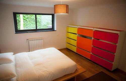 Apartment with Garden and Pool - Photo 16