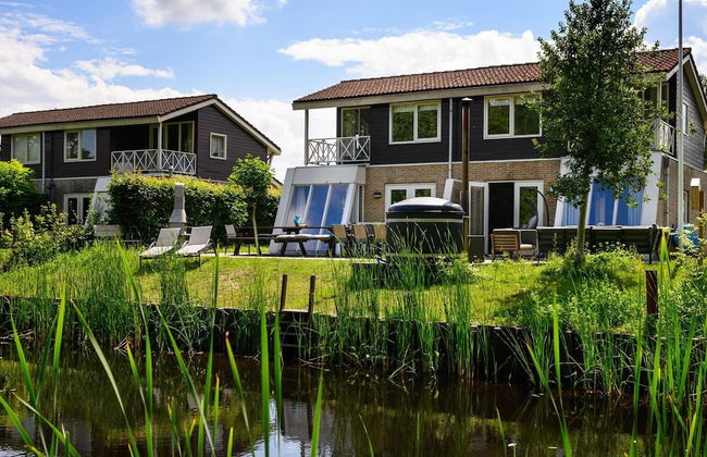 House in Vlagtwedde With Sauna and Hot Tub - Photo 1
