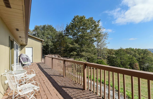 Hoot Owl @ Table Rock Lake - Amazing Lake Views!! - Game Room - Priced TO Rent!! - Photo 39