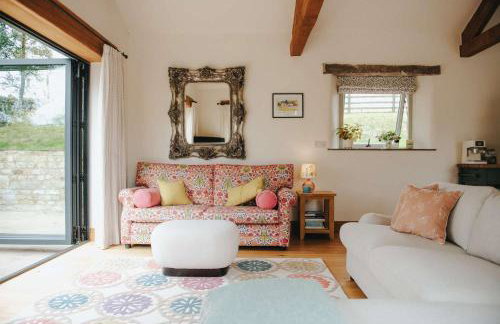 Peaceful Countryside Barn Conversion in the Yorkshire Dales by MCPI Hosting, Perfect for Couples, Small Families & Walkers - Photo 12