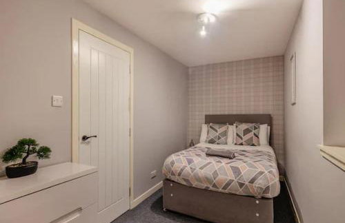 Townhouse Apartment 3 Bedroom High St Montrose - Foto 9