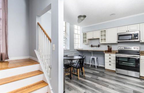 Charlestown 2br w in-unit wd close to dining BOS-962 - Foto 13