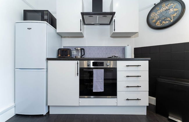 Host Stay Preston Park Apartment - Photo 14