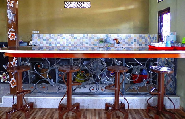 Villa Lisandsa by Ruang Nyaman - Foto 10