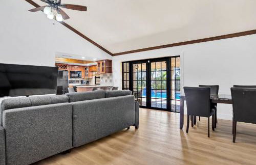 Sunny Paradise w Saltwater Pool Hot Tub Grill Sunrise - Foto 11