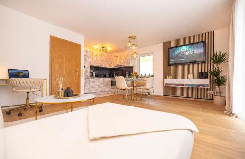 Luxx Home BC, Zentral - Balkon - Parkplatz - voll ausgestattete Küche - Foto 7