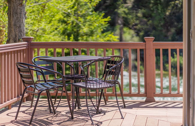 Strawhouse Resorts - Photo 43