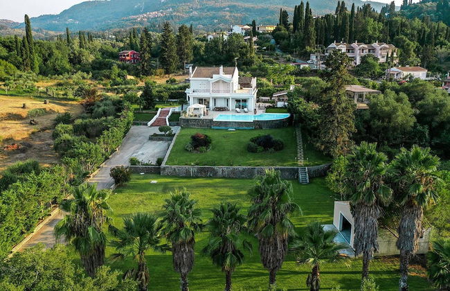 Villa Noulia With 4 Bedrooms and 2 Bathrooms - Foto 2
