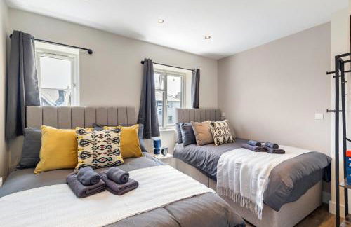 Kew View Suite 2BR Sleeps 9, Walk to Tube & Sights - Foto 22