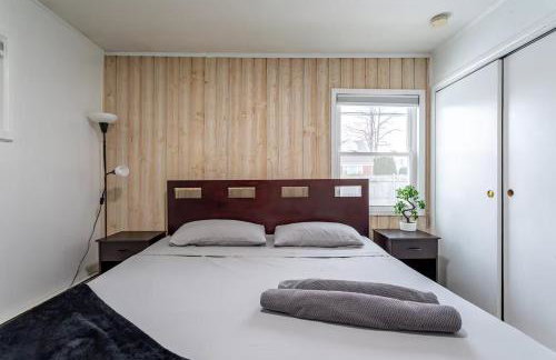 Entire 3bdr home w/parking, backyard, FirePit, BBQ - Foto 20