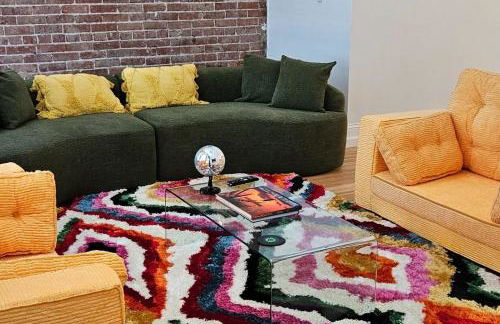 The Disco Loft - Downtown Springfield Apartment with Ping Pong - Photo 13